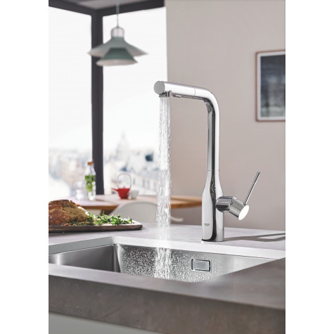 Змішувач для кухні з висувним виливом Grohe Essence New (30270000)