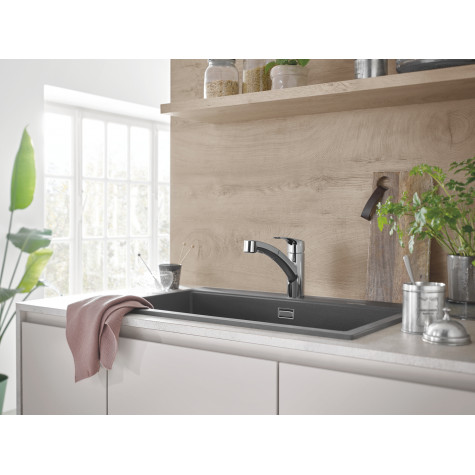 Змішувач для кухні з висувним виливом Grohe Eurosmart New (30305001)