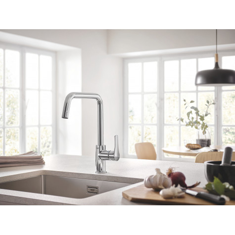Змішувач для кухні Grohe Eurosmart New (30567000)